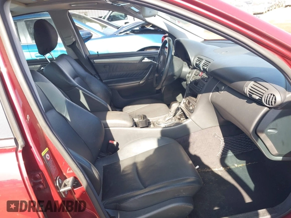 2001 Mercedes-Benz C 320 with VIN WDBRF64J11F068087, listed as a IAAI auction lot 42034193 with 144,752 mi miles and . Bid and sale history available at DreamBid. Image 5.