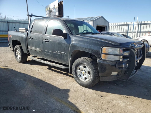 2010 Chevrolet Silverado 1500 LT with VIN 3GCRKSE32AG180465, listed as a Copart auction lot 48668995 with 155,285 mi miles and Clean Title. Bid and sale history available at carsss.com. Image 4.