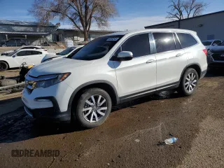 2021 Honda Pilot EX-L with VIN 5FNYF5H56MB022039, listed as a Copart auction lot 42592945 with 43,533 mi miles and Salvage Title. Bid and sale history available at carsss.com. Image 1.