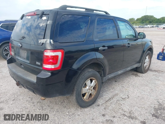 2012 Ford Escape XLT z VIN 1FMCU0DG6CKA42959, wystawiony jako IAAI lot #42770423 z przebiegiem 162 971 mil mil oraz . Historia ofert i sprzedaży dostępna na DreamBid. Obrazek 4.