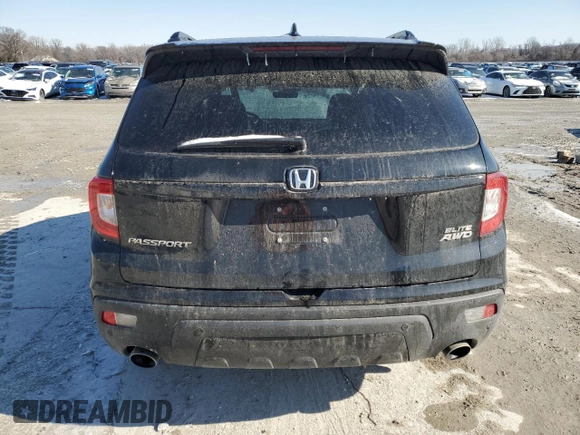 2021 Honda Passport Elite z VIN 5FNYF8H0XMB028061, wystawiony jako Copart lot #44798415 z przebiegiem 94 557 mil mil oraz Szkoda całkowita • Salvage title. Historia ofert i sprzedaży dostępna na DreamBid. Obrazek 6.