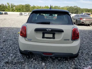 2016 MINI Hardtop with VIN WMWXP5C50GT740166, listed as a Copart auction lot 53832025 with 40,720 mi miles and Salvage Title. Bid and sale history available at DreamBid. Image 6.