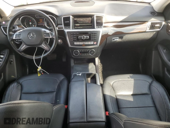 2015 Mercedes-Benz M ML 350 with VIN 4JGDA5JB1FA569935, listed as a Copart auction lot 53106585 with 26,400 mi miles and Salvage Title. Bid and sale history available at carsss.com. Image 8.