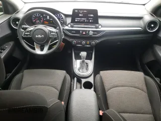 2022 Kia Forte LXS with VIN 3KPF24AD2NE467688, listed as a Copart auction lot 43212615 with 70,053 mi miles and Salvage Title. Bid and sale history available at carsss.com. Image 8.