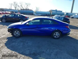 2025 Hyundai Elantra SE with VIN KMHLL4DG5SU857716, listed as a IAAI auction lot 41894088 with 5,189 mi miles. Bid and sale history available at carsss.com. Image 15.