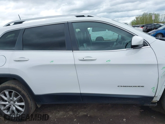 2018 Jeep Cherokee Limited z VIN 1C4PJMDX4JD578560, wystawiony jako IAAI lot #42242623 z przebiegiem 173 535 mil mil oraz . Historia ofert i sprzedaży dostępna na DreamBid. Obrazek 13.