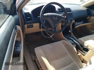2005 Honda Accord LX SE z VIN 1HGCM82425A016199, wystawiony jako Copart lot #74949244 z przebiegiem 206 144 mil mil oraz Szkoda całkowita • Salvage title. Historia ofert i sprzedaży dostępna na DreamBid. Obrazek 8.