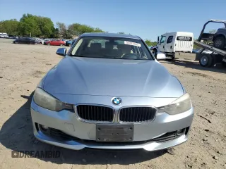 2013 BMW 3 Series 328i xDrive with VIN WBA3B3C55DF530996, listed as a Copart auction lot 54433365 with 130,986 mi miles and Clean Title. Bid and sale history available at DreamBid. Image 5.