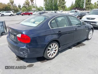 2006 BMW 3 Series 330i with VIN WBAVB33586KR78166, listed as a IAAI auction lot 42470438 with 177,889 mi miles and . Bid and sale history available at DreamBid. Image 4.