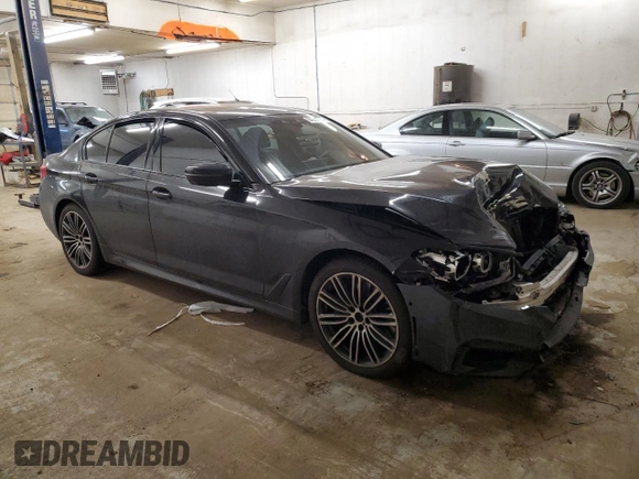 2020 BMW 5 Series 540i xDrive with VIN WBAJS3C07LWW68016, listed as a Copart auction lot 84332374 with Not provided miles and Salvage title. Bid and sale history available at DreamBid. Image 4.