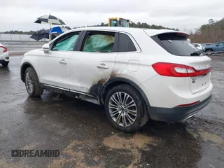 2016 Lincoln MKX Reserve with VIN 2LMTJ6LR8GBL86750, listed as a IAAI auction lot 41293555 with 119,337 mi miles. Bid and sale history available at carsss.com. Image 3.