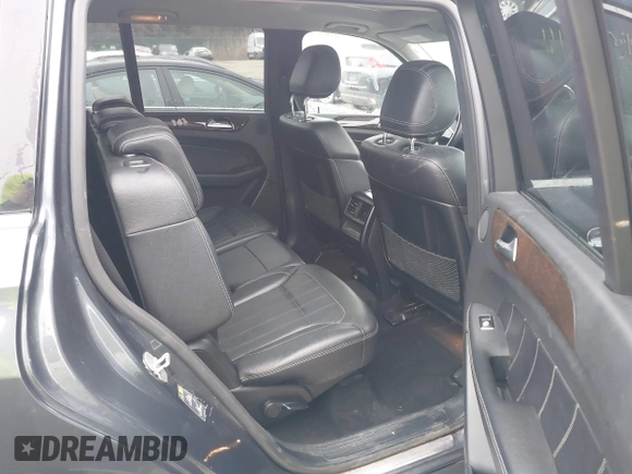 2015 Mercedes-Benz GL-Class GL 450 with VIN 4JGDF6EE7FA516507, listed as a IAAI auction lot 41543310 with 186,164 mi miles. Bid and sale history available at carsss.com. Image 8.