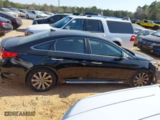 2015 Hyundai Sonata 2.4L Limited with VIN 5NPE34AF3FH191321, listed as a IAAI auction lot 41879633 with 145,617 mi miles. Bid and sale history available at carsss.com. Image 13.
