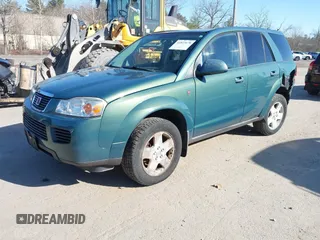 2006 Saturn VUE z VIN 5GZCZ63496S842920, wystawiony jako IAAI lot #41823678 z przebiegiem 98 297 mil mil oraz . Historia ofert i sprzedaży dostępna na DreamBid. Obrazek 2.