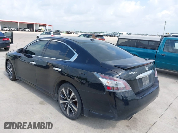 2012 Nissan Maxima SV with VIN 1N4AA5APXCC842993, listed as a IAAI auction lot 42113513 with 283,404 mi miles and . Bid and sale history available at DreamBid. Image 3.