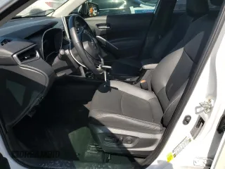 2022 Toyota Corolla Cross XLE с VIN 7MUDAAAG1NV023474, выставлен на аукционе Copart как лот 58534475 с пробегом 7 125 миль миль и Списание • Salvage title. История ставок и продаж доступна на DreamBid. Изображение 7.