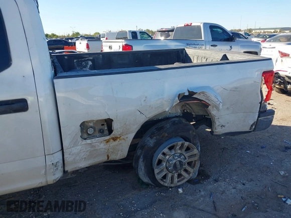 2019 Ford Super Duty F-250 SRW XL with VIN 1FT7W2A61KEG05954, listed as a IAAI auction lot 40849760 with 191,581 mi miles. Bid and sale history available at carsss.com. Image 6.