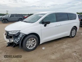 2025 Chrysler Pacifica Select with VIN 2C4RC1BG9SR535092, listed as a Copart auction lot 60574575 with 262 mi miles and Salvage title. Bid and sale history available at DreamBid. Image 1.