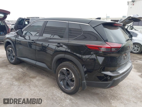 2024 Nissan Rogue SV z VIN 5N1BT3BA8RC760241, wystawiony jako IAAI lot #41956311 z przebiegiem 6 302 mil mil oraz . Historia ofert i sprzedaży dostępna na DreamBid. Obrazek 3.