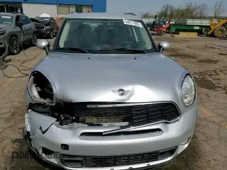 2012 MINI Countryman S with VIN WMWZC5C59CWL61048, listed as a Copart auction lot 54211965 with 136,953 mi miles and Clean Title. Bid and sale history available at DreamBid. Image 14.
