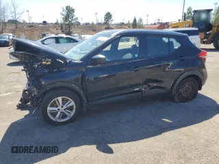 2018 Nissan Kicks S with VIN 3N1CP5CU1JL522244, listed as a Copart auction lot 48743915 with 150,978 mi miles and Salvage Title. Bid and sale history available at carsss.com. Image 1.
