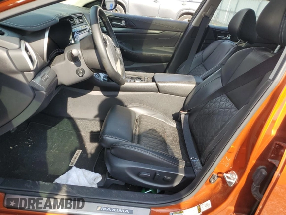 2020 Nissan Maxima Platinum with VIN 1N4AA6FV7LC365422, listed as a Copart auction lot 54913205 with 81,000 mi miles and Salvage title. Bid and sale history available at DreamBid. Image 7.