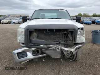 2011 Ford F-250 XL z VIN 1FT7X2B65BEC06024, wystawiony jako Copart lot #55262135 z przebiegiem 225 255 mil mil oraz Szkoda całkowita • Salvage title. Historia ofert i sprzedaży dostępna na DreamBid. Obrazek 5.