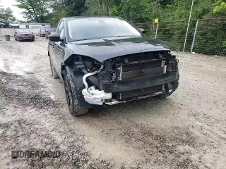 2019 Jaguar E-Pace S z VIN SADFJ2FX6K1Z34589, wystawiony jako Copart lot #59757515 z przebiegiem 78 570 mil mil oraz Szkoda całkowita • Salvage title. Historia ofert i sprzedaży dostępna na DreamBid. Obrazek 13.