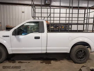 2019 Ford F-150 XL with VIN 1FTMF1C53KKE18847, listed as a IAAI auction lot 41526344 with 184,942 mi miles. Bid and sale history available at carsss.com. Image 14.