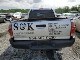 2008 Toyota Tacoma z VIN 5TENX22N88Z531805, wystawiony jako Copart lot #54577175 z przebiegiem 131 841 mil mil oraz Szkoda całkowita • Salvage title. Historia ofert i sprzedaży dostępna na DreamBid. Obrazek 6.
