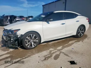 2017 Nissan Maxima SL with VIN 1N4AA6AP8HC399322, listed as a Copart auction lot 60206135 with 44,272 mi miles and Clean title. Bid and sale history available at DreamBid. Image 1.