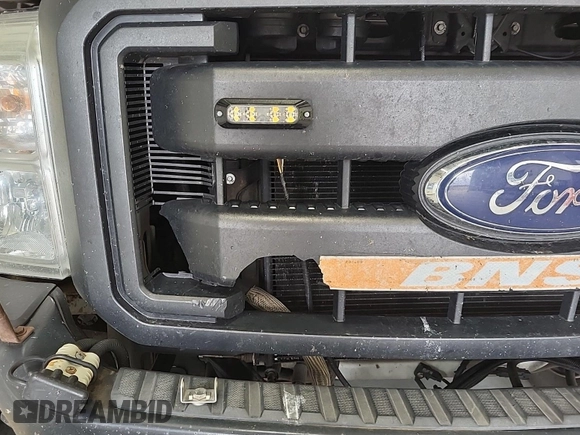 2015 Ford F-250 Lariat with VIN 1FT7W2B61FED46404, listed as a IAAI auction lot 42621231 with 306,588 mi miles and . Bid and sale history available at DreamBid. Image 38.