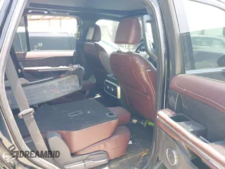 2023 Ford Expedition Limited z VIN 1FMJU1K8XPEA59096, wystawiony jako IAAI lot #42552665 z przebiegiem 59 097 mil mil oraz . Historia ofert i sprzedaży dostępna na DreamBid. Obrazek 8.