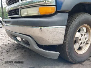 2002 Chevrolet Suburban LT with VIN 1GNFK16Z62J127727, listed as a IAAI auction lot 42367170 with 253,958 mi miles and . Bid and sale history available at DreamBid. Image 6.
