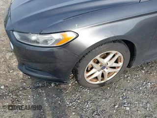 2016 Ford Fusion SE with VIN 3FA6P0H73GR222250, listed as a IAAI auction lot 42083236 with 220,365 mi miles and . Bid and sale history available at carsss.com. Image 6.