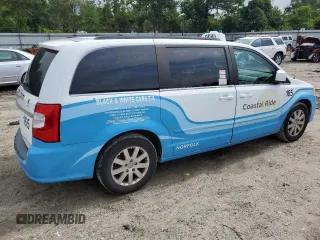 2015 Chrysler Town & Country Touring with VIN 2C4RC1BG7FR637030, listed as a Copart auction lot 64813694 with Not Provided miles and Clean Title. Bid and sale history available at carsss.com. Image 3.