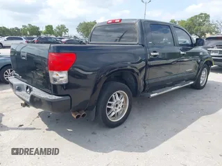 2008 Toyota Tundra z VIN 5TBEV541X8S482775, wystawiony jako IAAI lot #42225319 z przebiegiem 177 683 mil mil oraz . Historia ofert i sprzedaży dostępna na DreamBid. Obrazek 4.