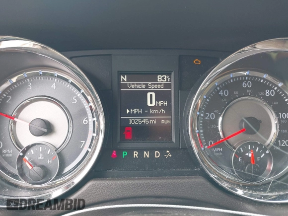 2013 Chrysler Town & Country Limited z VIN 2C4RC1GG0DR809789, wystawiony jako IAAI lot #42375930 z przebiegiem 102 545 mil mil oraz . Historia ofert i sprzedaży dostępna na DreamBid. Obrazek 7.