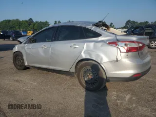 2012 Ford Focus SE with VIN 1FAHP3F20CL211460, listed as a Copart auction lot 62668645 with 151,334 mi miles and Salvage title. Bid and sale history available at DreamBid. Image 2.