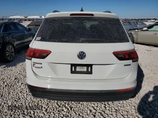2020 Volkswagen Tiguan SE with VIN 3VV2B7AX4LM025185, listed as a Copart auction lot 48942445 with 82,550 mi miles and Salvage Title. Bid and sale history available at DreamBid. Image 6.