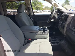 2013 Ram 2500 Tradesman with VIN 3C6UR5CL8DG560982, listed as a IAAI auction lot 42741548 with Not provided miles and . Bid and sale history available at DreamBid. Image 5.