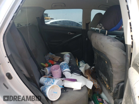 2009 Toyota Matrix S с VIN 2T1LE40E69C003134, выставлен на аукционе Copart как лот 62418905 с пробегом 218 217 миль миль и На запчасти • Non repairable. История ставок и продаж доступна на DreamBid. Изображение 10.