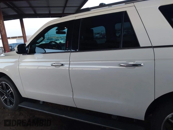 2020 Ford Expedition Max Limited with VIN 1FMJK2AT3LEA62398, listed as a IAAI auction lot 42575499 with 75,229 mi miles and . Bid and sale history available at DreamBid. Image 15.