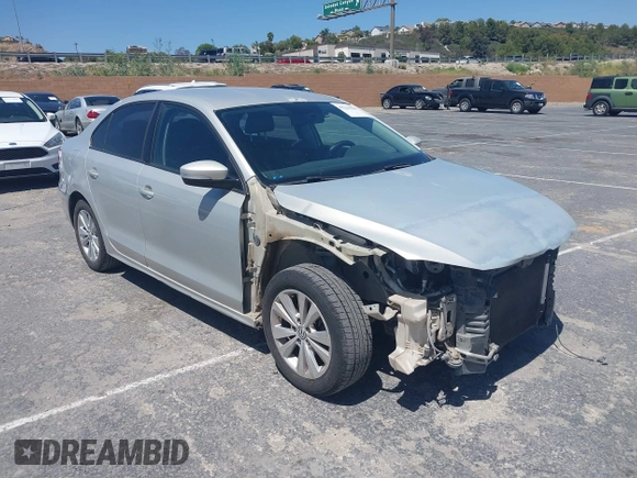 2011 Volkswagen Jetta SE with VIN 3VWDZ7AJXBM372921, listed as a IAAI auction lot 42226390 with 265,452 mi miles and . Bid and sale history available at DreamBid. Image 1.