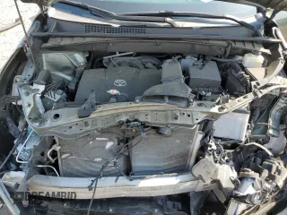 2019 Toyota Highlander LE with VIN 5TDBZRFH7KS711954, listed as a Copart auction lot 62260155 with 51,326 mi miles and Salvage title. Bid and sale history available at DreamBid. Image 12.