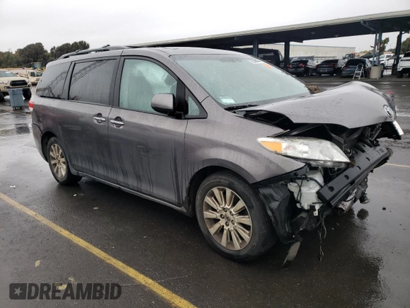 2012 Toyota Sienna XLE with VIN 5TDDK3DC1CS030952, listed as a Copart auction lot 85480444 with 222,158 mi miles and Salvage Title. Bid and sale history available at carsss.com. Image 4.