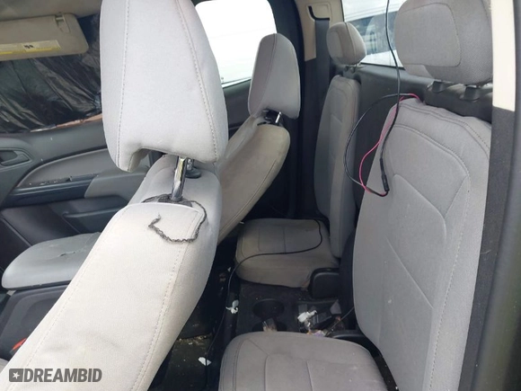 2015 Chevrolet Colorado 2WD Base with VIN 1GCHSAEA3F1235435, listed as a IAAI auction lot 42073726 with 79,700 mi miles. Bid and sale history available at carsss.com. Image 8.