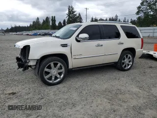2010 Cadillac Escalade Premium z VIN 1GYUKCEF0AR132290, wystawiony jako Copart lot #56712275 z przebiegiem 100 440 mil mil oraz Szkoda całkowita • Salvage title. Historia ofert i sprzedaży dostępna na DreamBid. Obrazek 1.