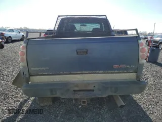 1995 GMC Sierra 1500 z VIN 2GTEK19K3S1591653, wystawiony jako Copart lot #75799124 z przebiegiem 329 311 mil mil oraz Nie do naprawy. Historia ofert i sprzedaży dostępna na DreamBid. Obrazek 6.