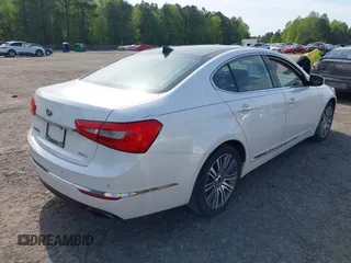 2014 Kia Cadenza Limited with VIN KNALN4D70E5146919, listed as a IAAI auction lot 41943135 with 167,450 mi miles. Bid and sale history available at carsss.com. Image 4.